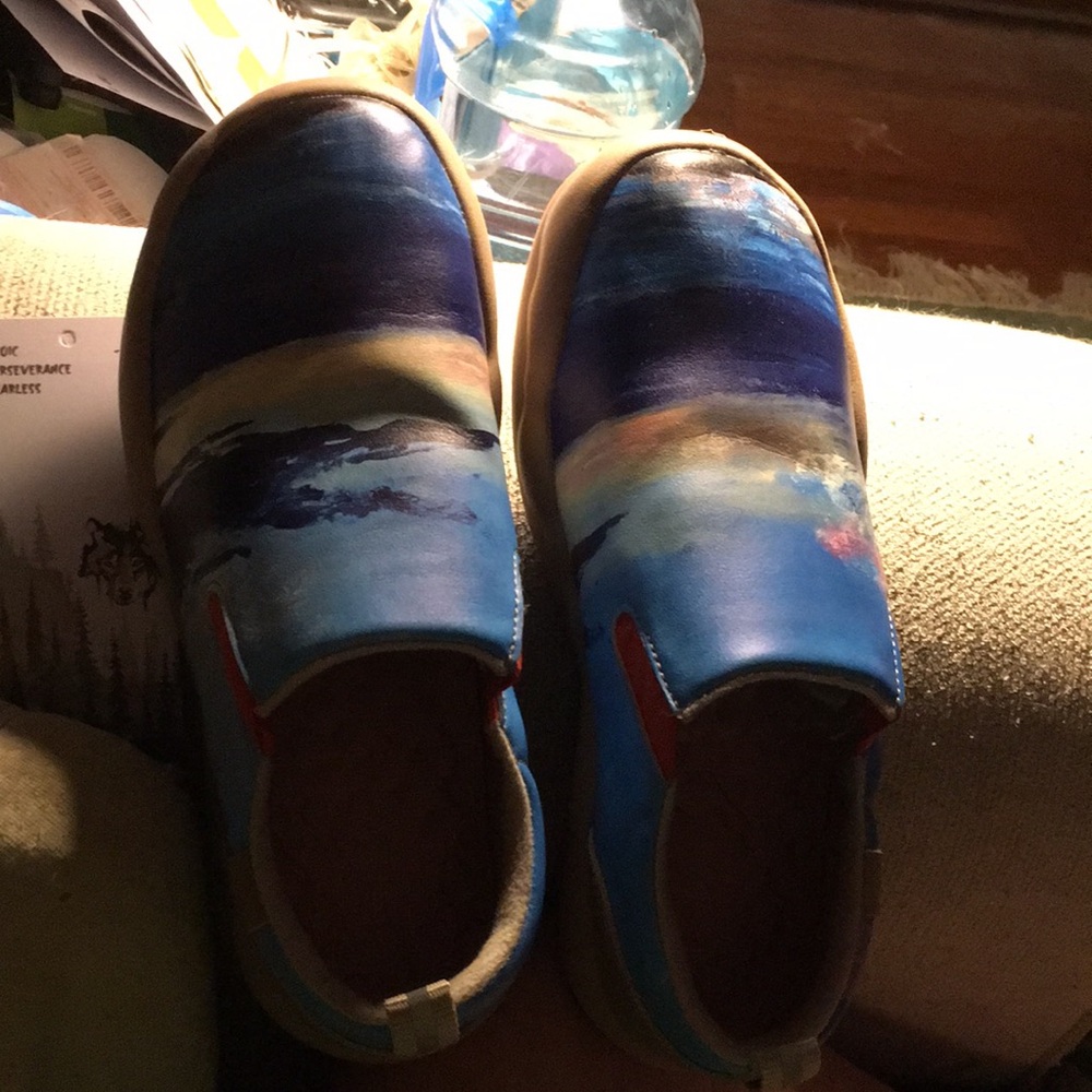 Hand-painted Blue Slip-On Canvas Shoes